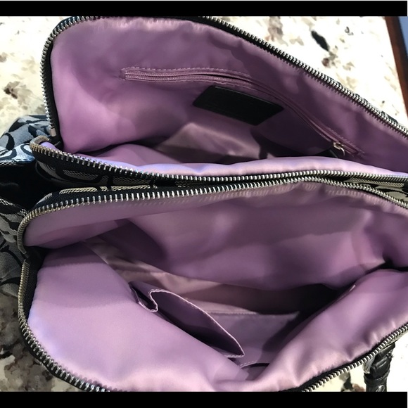 Coach Penelope - like new used 1x. Super cute!! - Picture 7 of 8